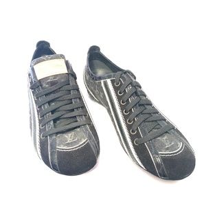 AUTHENTIC Louis Vuitton Sneaker Black Suede Denim
